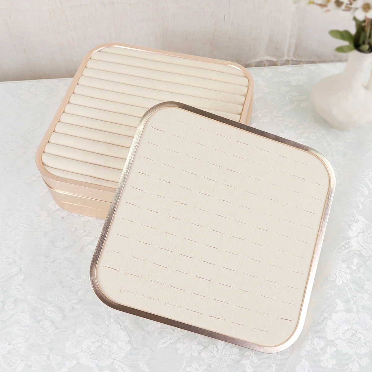 Aluminum Alloy Gold-Plated Vel - Gold Plated Jewelry recension och pris