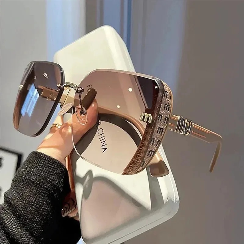Cut Edge Sunglasses For Women  - Designer Sunglasses recension och pris