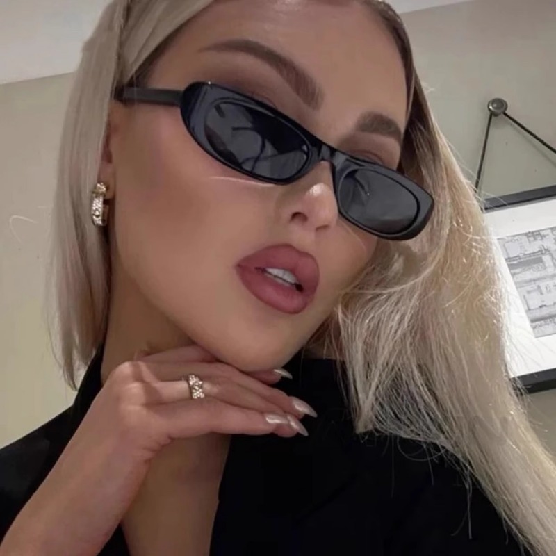 Small Frame Oval Sunglasses Wo - Designer Sunglasses recension och pris